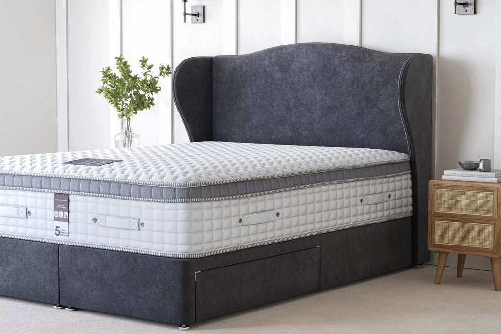 pen divan